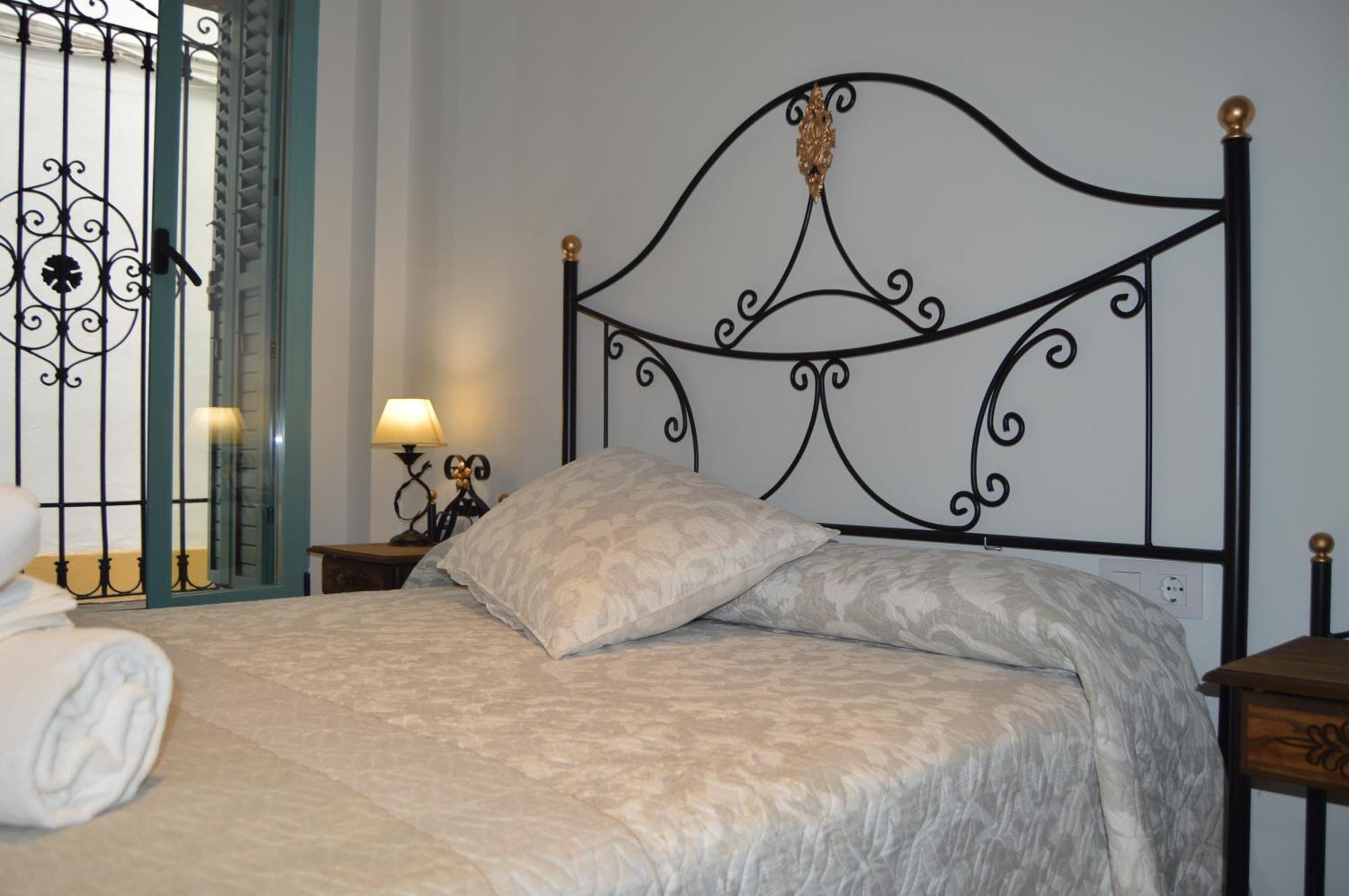 Apartamentos El Aljibe Relax Tourist Cordoba Ngoại thất bức ảnh
