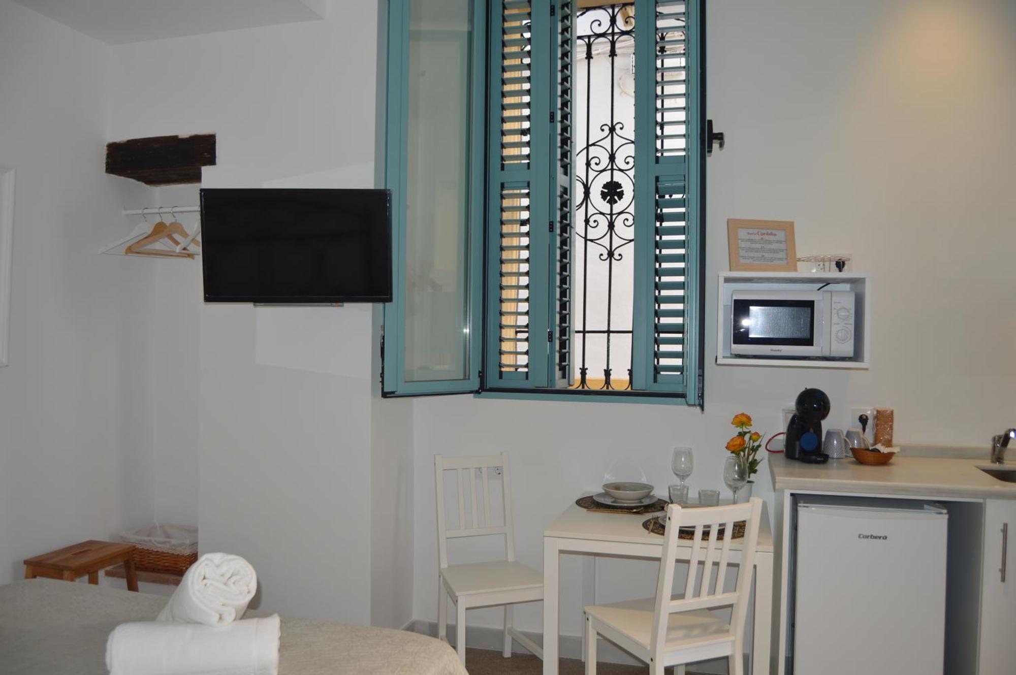 Apartamentos El Aljibe Relax Tourist Cordoba Ngoại thất bức ảnh