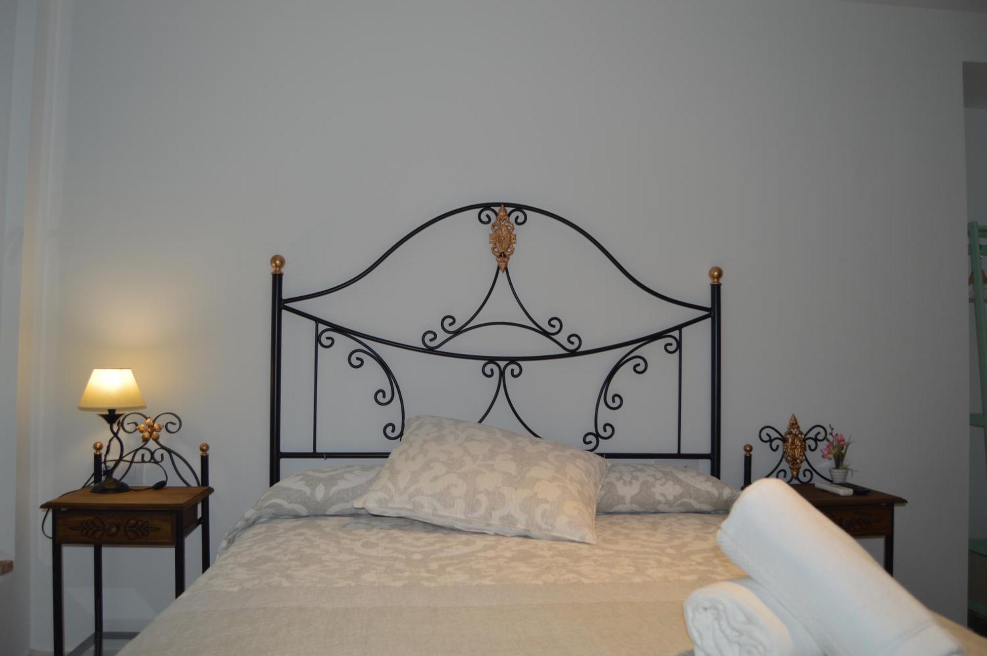 Apartamentos El Aljibe Relax Tourist Cordoba Ngoại thất bức ảnh