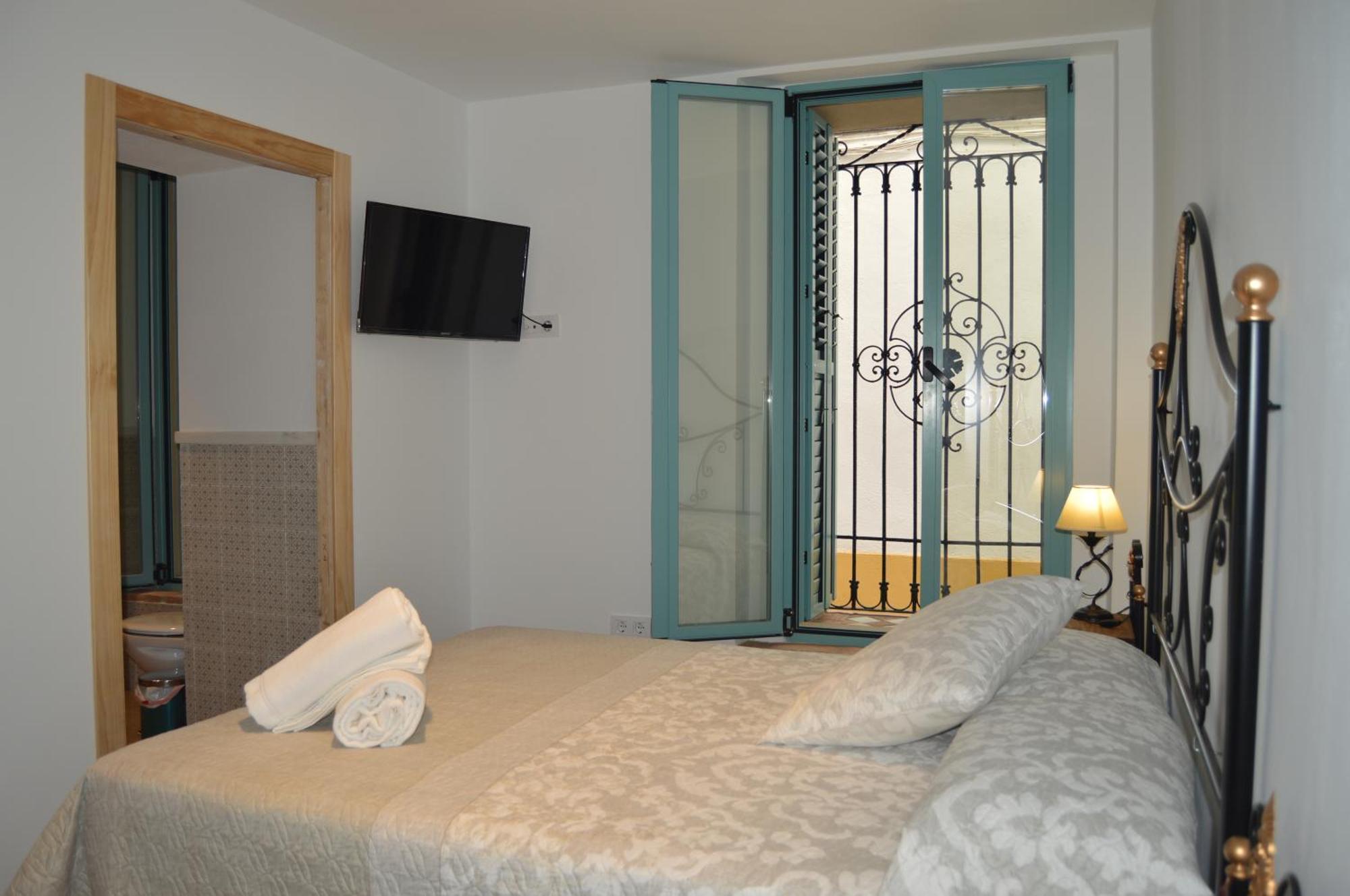 Apartamentos El Aljibe Relax Tourist Cordoba Ngoại thất bức ảnh